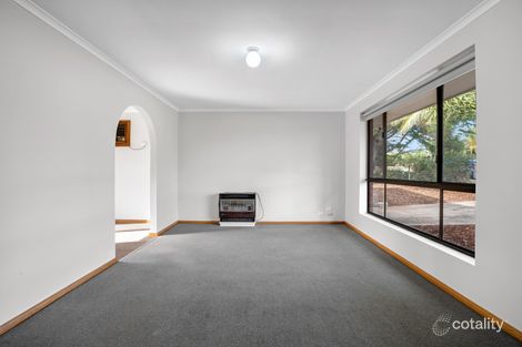 Property photo of 45 Jedna Close Craigmore SA 5114