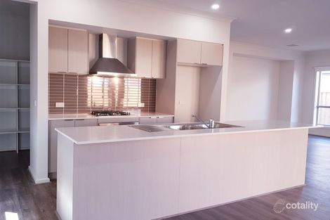 Property photo of 25 Beatrix Street Point Cook VIC 3030