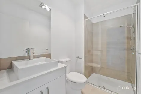 Property photo of 4/5 Winifred Street Essendon VIC 3040