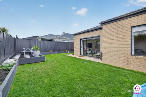 Property photo of 6 Hawk Way Wallan VIC 3756