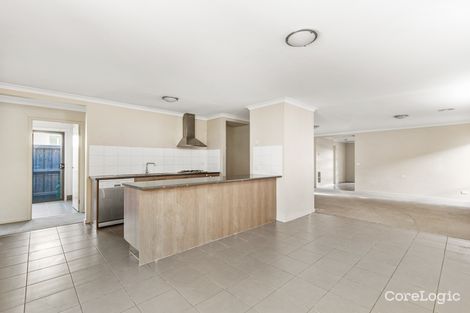 Property photo of 17 Beagle Street Tarneit VIC 3029