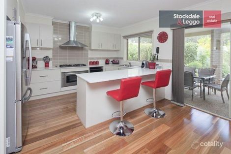 Property photo of 2 Mineral Court Drouin VIC 3818