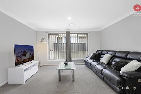 Property photo of 31 Venturer Parade Leppington NSW 2179