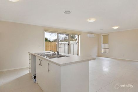 Property photo of 2 Sasha Court Sebastopol VIC 3356