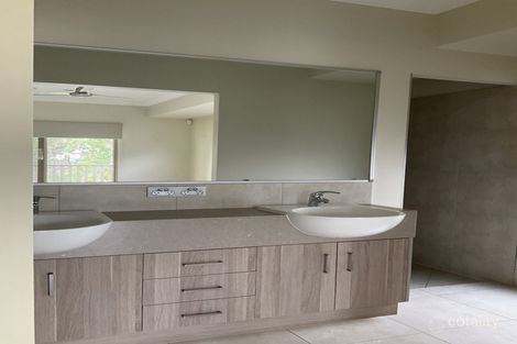 Property photo of 16 Lakeview Place Springfield Lakes QLD 4300