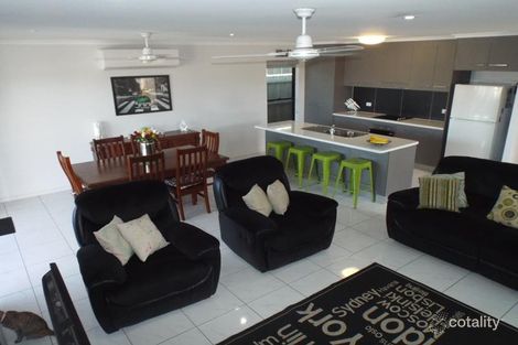 Property photo of 14 Berkshire Lane Ooralea QLD 4740