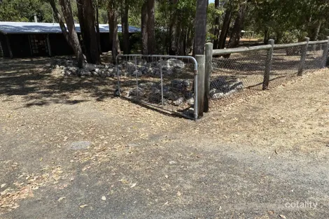 40 Marine Dr, Leschenault, WA 6233