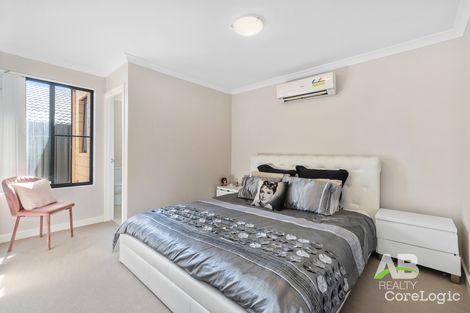 Property photo of 75 Boomerang Loop Banksia Grove WA 6031