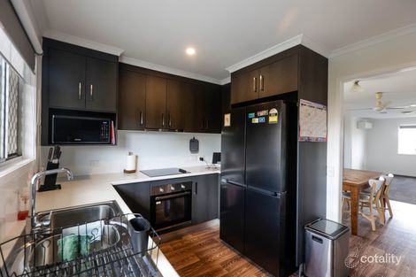 Property photo of 33 Yeates Street Moranbah QLD 4744