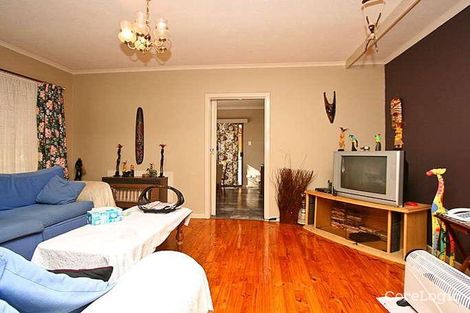 Property photo of 31 Geoffrey Avenue Valley View SA 5093