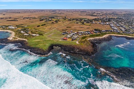 Property photo of 17 Bowker Court Port Fairy VIC 3284