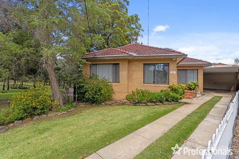 16 Woodlands Ave, Narwee, NSW 2209