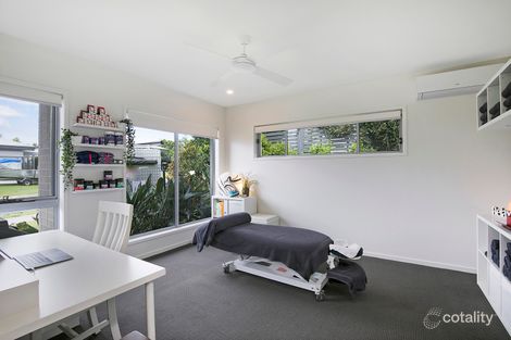 Property photo of 5 Ellabay Crescent Redland Bay QLD 4165