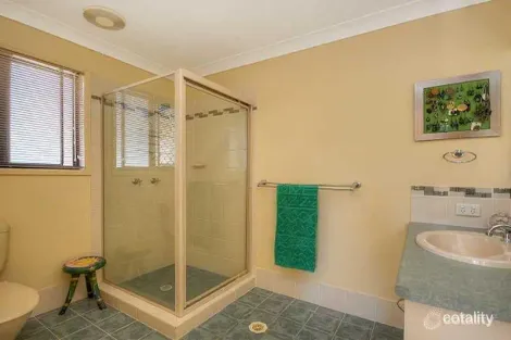Property photo of 2 Marriott Way Highland Park QLD 4211