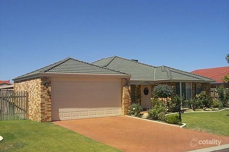 32 Barton Dr, Australind, WA 6233