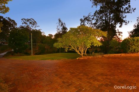 Property photo of 72 Riverdowns Crescent Helensvale QLD 4212