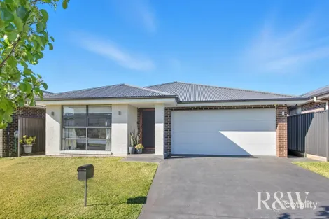 Property photo of 19 Runyon Street Spring Farm NSW 2570