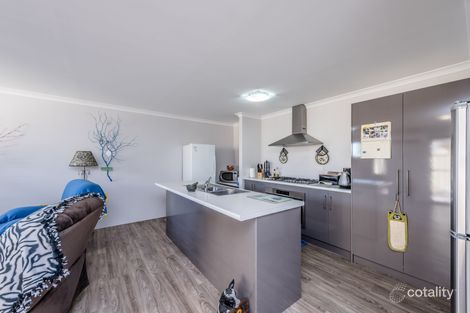 Property photo of 2/212 Place Road Wonthella WA 6530