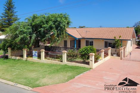 Property photo of 4 Askew Road Geraldton WA 6530