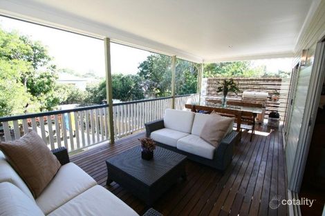 Property photo of 176 Hawthorne Road Hawthorne QLD 4171
