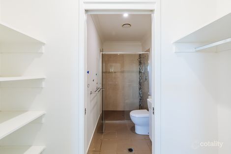 Property photo of 2242 Logan Road Upper Mount Gravatt QLD 4122