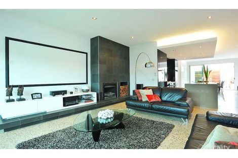 Property photo of 117 John Liston Drive Newport VIC 3015