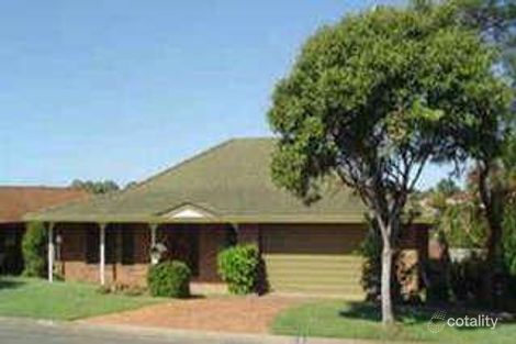 18 Dimboola St, Bridgeman Downs, QLD 4035