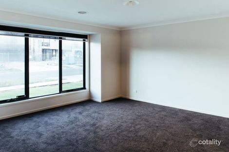 Property photo of 34 Littleshore Crescent Clyde North VIC 3978