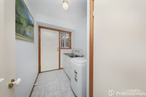 Property photo of 1 Park Place Hoppers Crossing VIC 3029