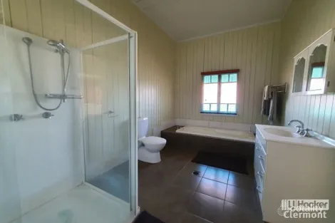 Property photo of 20 Daintree Street Clermont QLD 4721