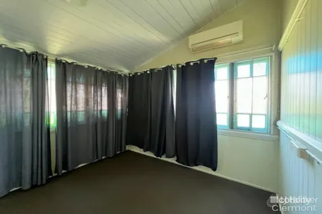 Property photo of 20 Daintree Street Clermont QLD 4721