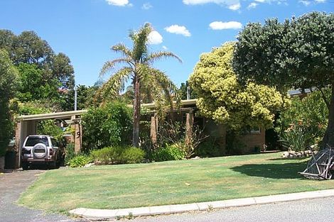 9 Lewin Way, Scarborough, WA 6019