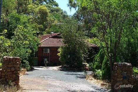 27 Burma Rd, Lesmurdie, WA 6076