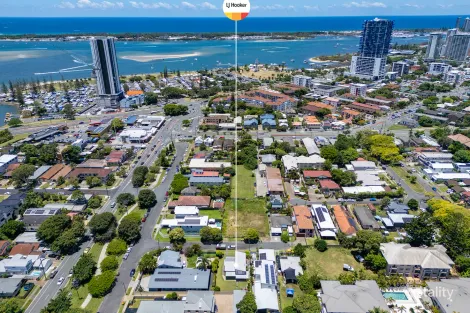 3 Clegg St, Southport, QLD 4215