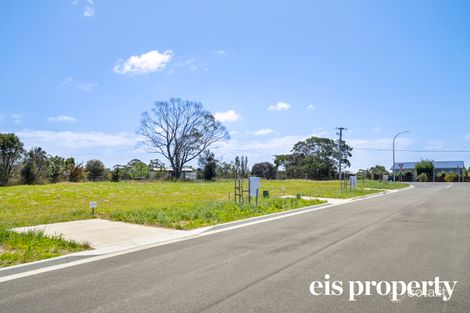 Property photo of 2/2 Syntax Court Swansea TAS 7190