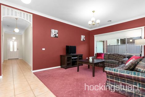 Property photo of 3 Mundi Crescent Manor Lakes VIC 3024