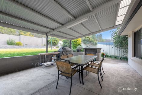 Property photo of 2 Nundah Close Bomaderry NSW 2541