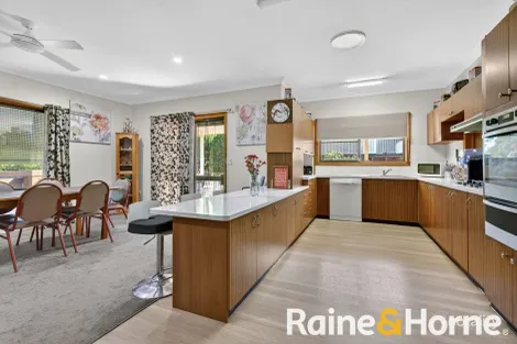 Property photo of 11 Alder Place Dubbo NSW 2830