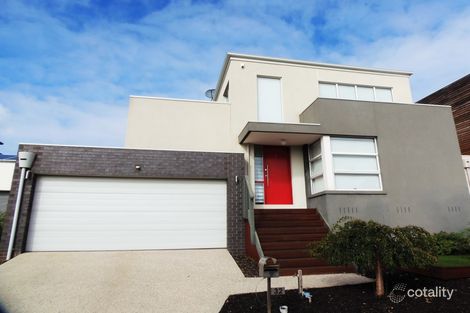 32 Caesia Way, Caroline Springs, VIC 3023