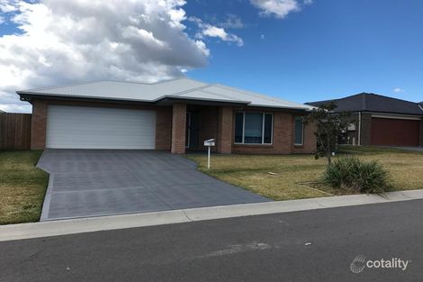 16 Skimmer St, Chisholm, NSW 2322