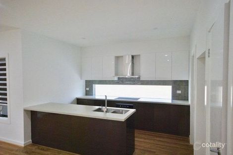 Property photo of 5/16 Brunt Street Cranbourne VIC 3977
