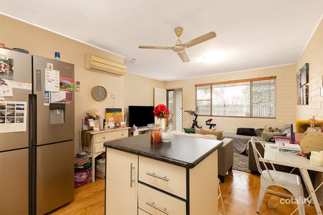 Property photo of 2/4 Old Shoal Point Road Bucasia QLD 4750