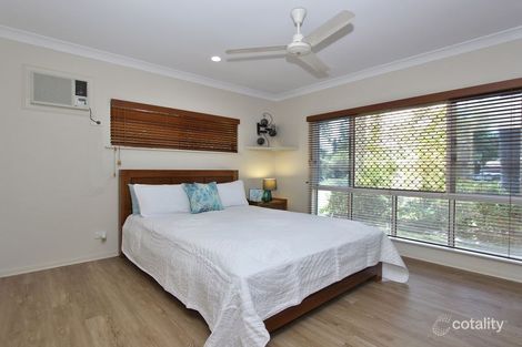 Property photo of 10 Helsdon Close Clifton Beach QLD 4879