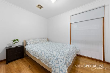 Property photo of 6 Dairy Close Sydenham VIC 3037