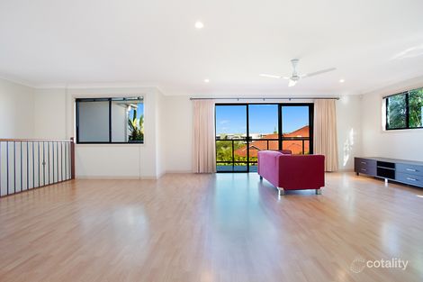 Property photo of 9 Mapleton Circuit Varsity Lakes QLD 4227