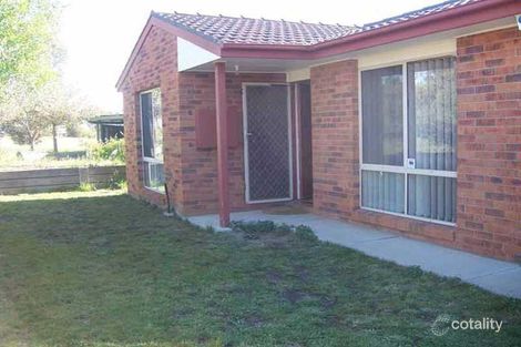 35 Evelyn Owen Cres, Dunlop, ACT 2615