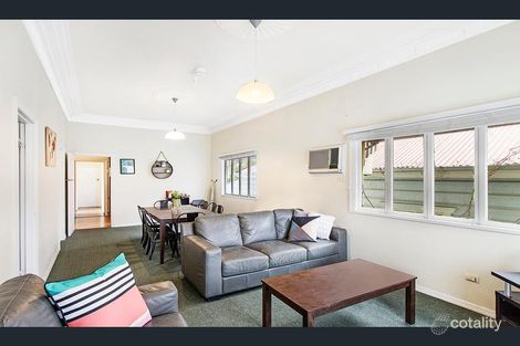 Property photo of 2/12 Potts Street East Brisbane QLD 4169