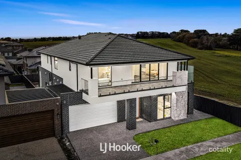 Property photo of 4 Ashbury Rise Berwick VIC 3806