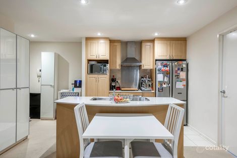 Property photo of 17/12 Waniassa Street Queanbeyan East NSW 2620