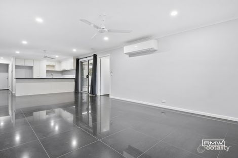 Property photo of 8 Shannons Drive Lammermoor QLD 4703